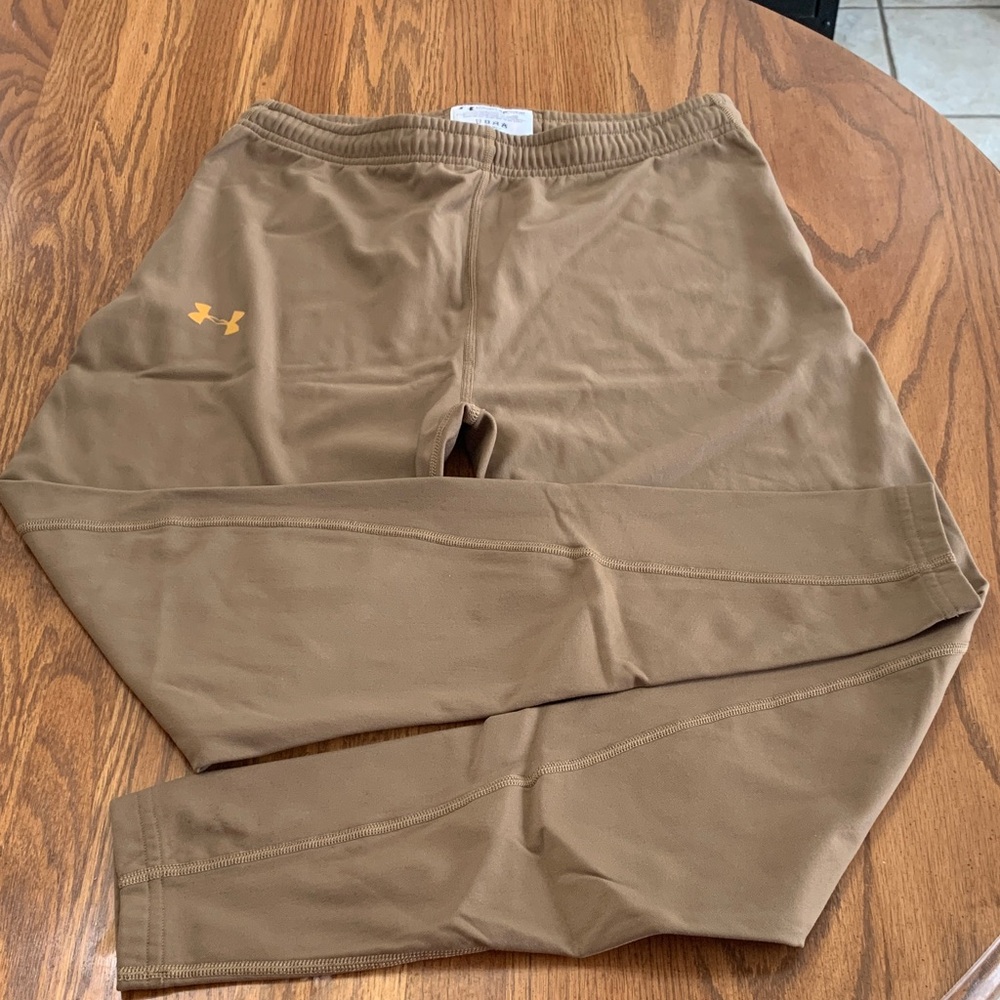 Under Armour Insulated Tan Leggings with Gold Logo
